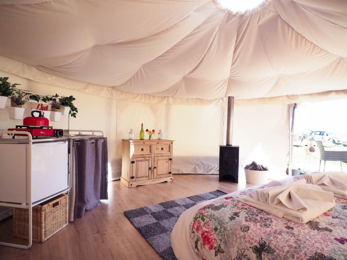 Old Dairy Farm Glamping Hotel Emsworth Exterior photo